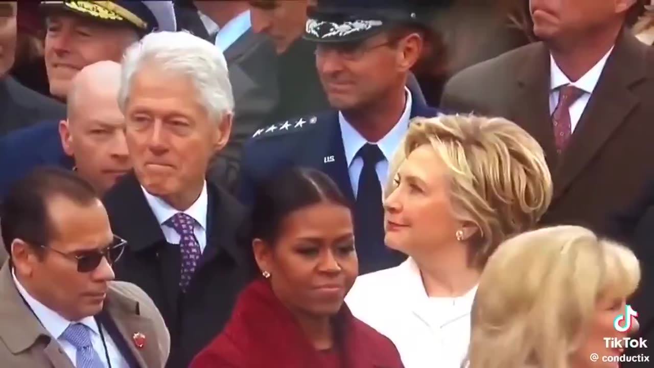 Throwback to the 1st Trump inauguration. Bill Clinton caught ogling Melania Trump.