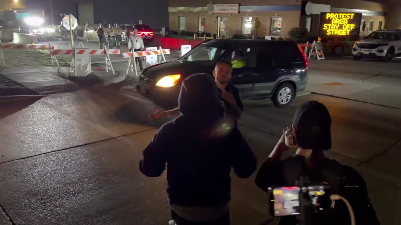 Leftists have been told to stay out of the street but they keep disobeying law enforcement.