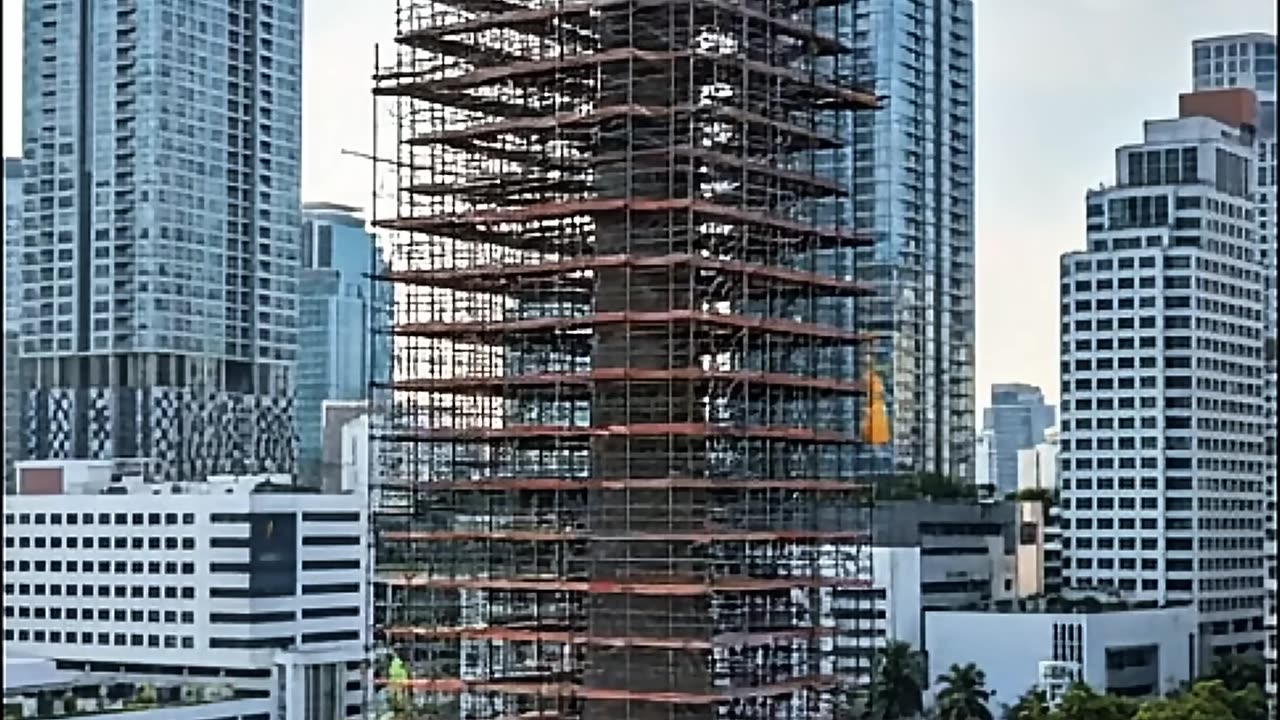 อนุสาวรีย์ รัชกาลที่ 9 *แชร์ไปให้ไกลไปให้ทั่วโลกสร้างจาก AI