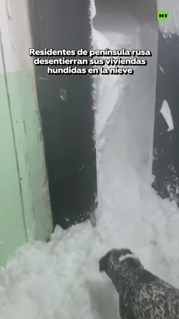 Viviendas 'tapiadas' por la nieve en el Extremo Oriente ruso