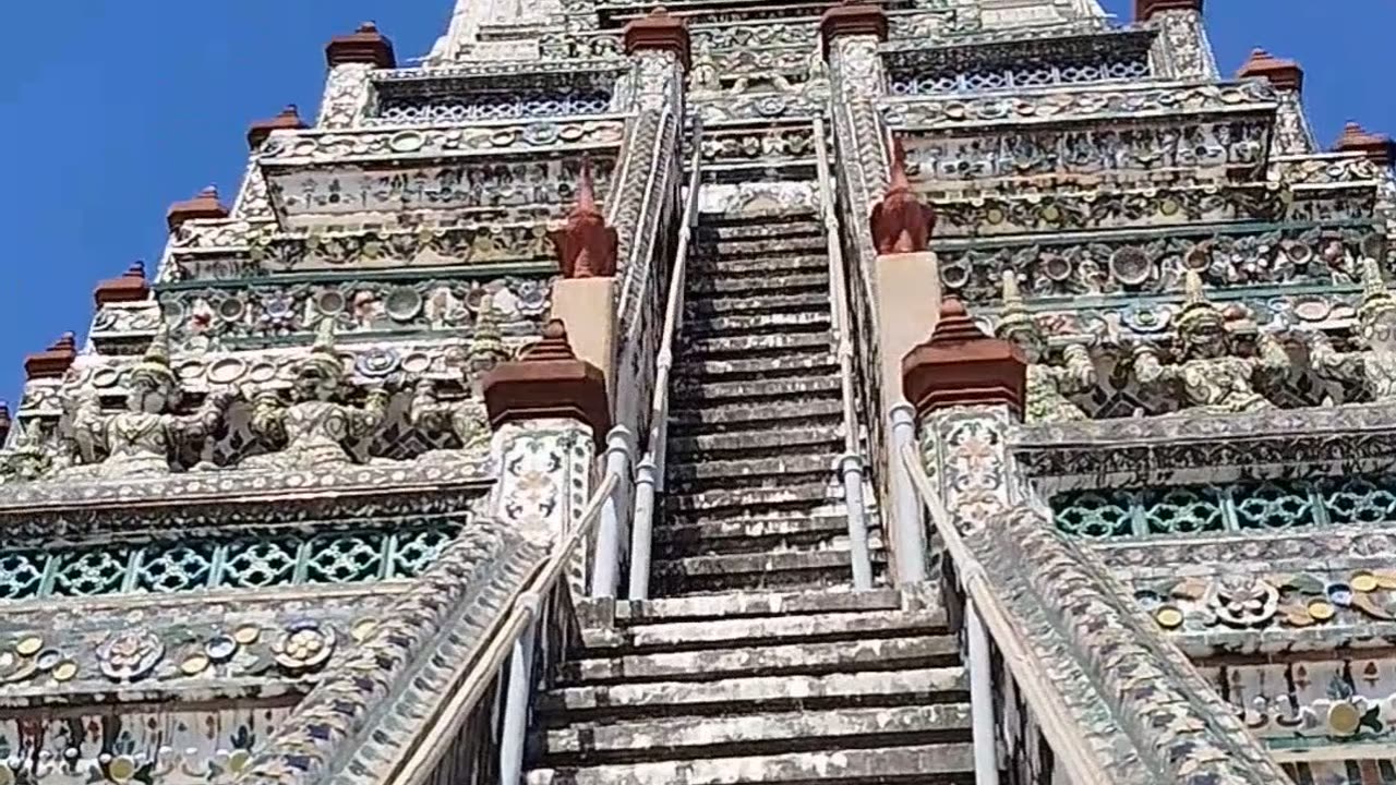 Wat Arun The beautiful Buddhist temple