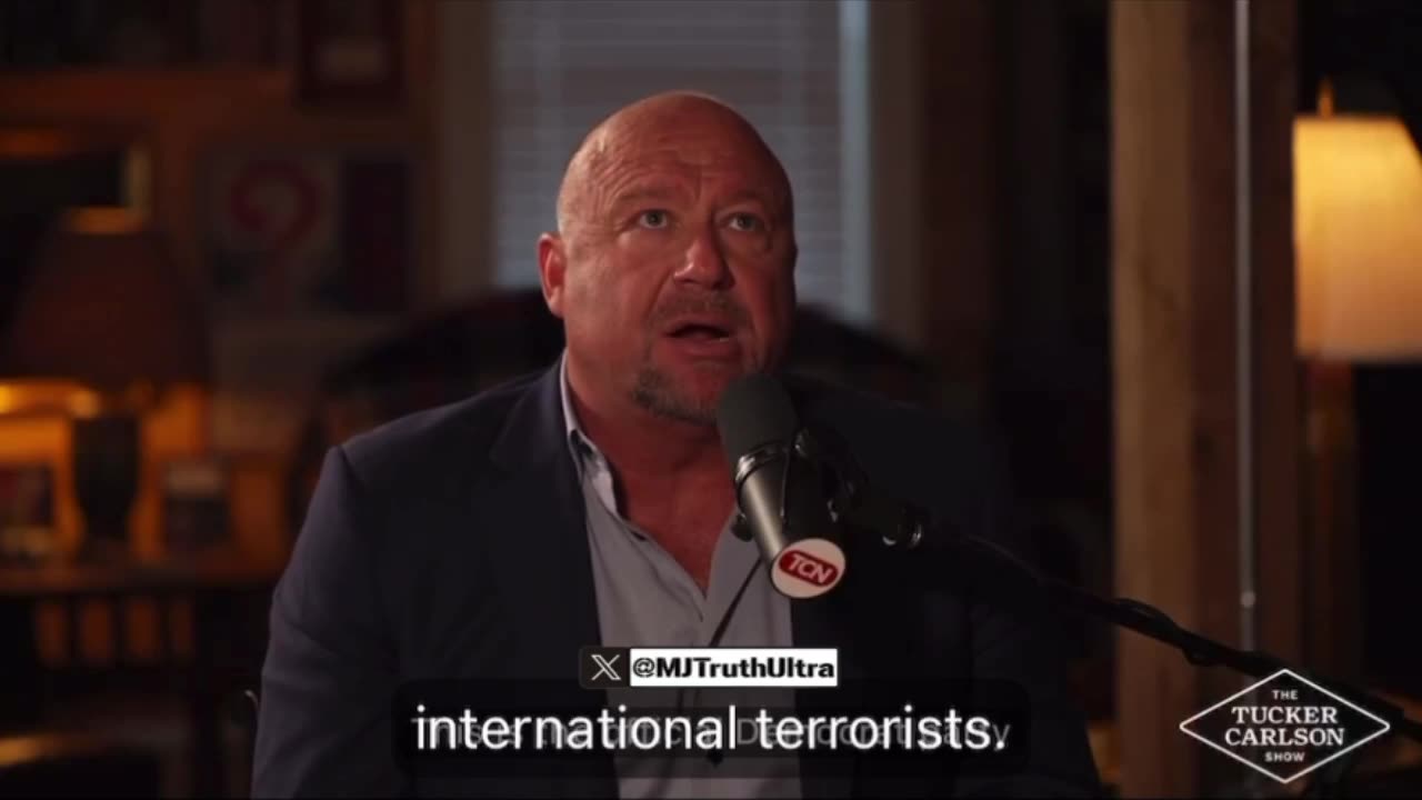 Alex Jones says Hollywood is Conditioning the US Population for a Civil War