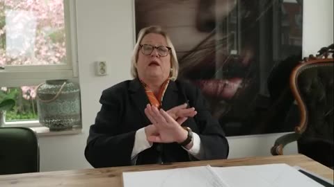 Catherine Austin Fitts: 'Great Reset is About Central Control and Reduced Resources for People'