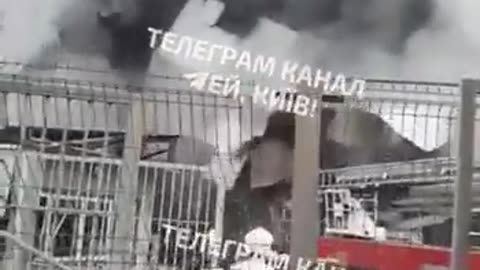 💥🏭 Ukraine Russia War | Factory Collapse from Russian Drone Strike in Kyiv | RCF