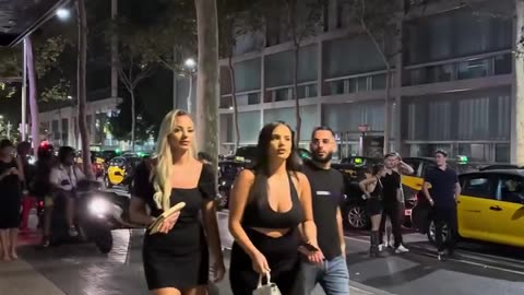 "Spain Barcelona Night Life vLog 2025