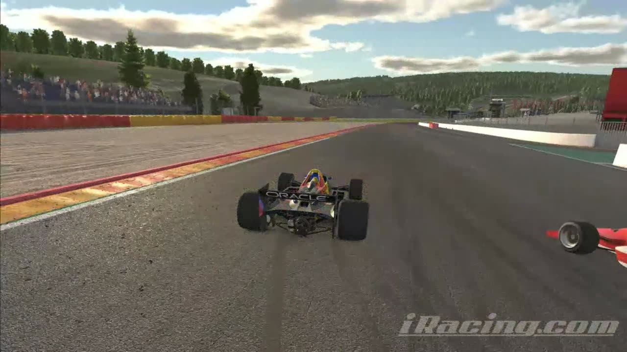 Overtake at turn 1 SPA