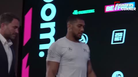 Pros WARN Jake Paul NOT To Fight Anthony Joshua After NEW Training Footage!