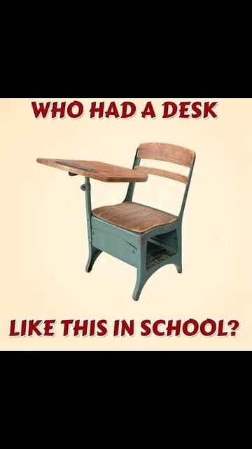 Was this you desk 😳 in school 🏫❓️ #shorts