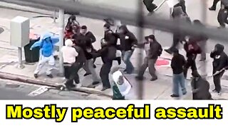 30+ "peaceful protesters" attack man at ICE Deportation protest