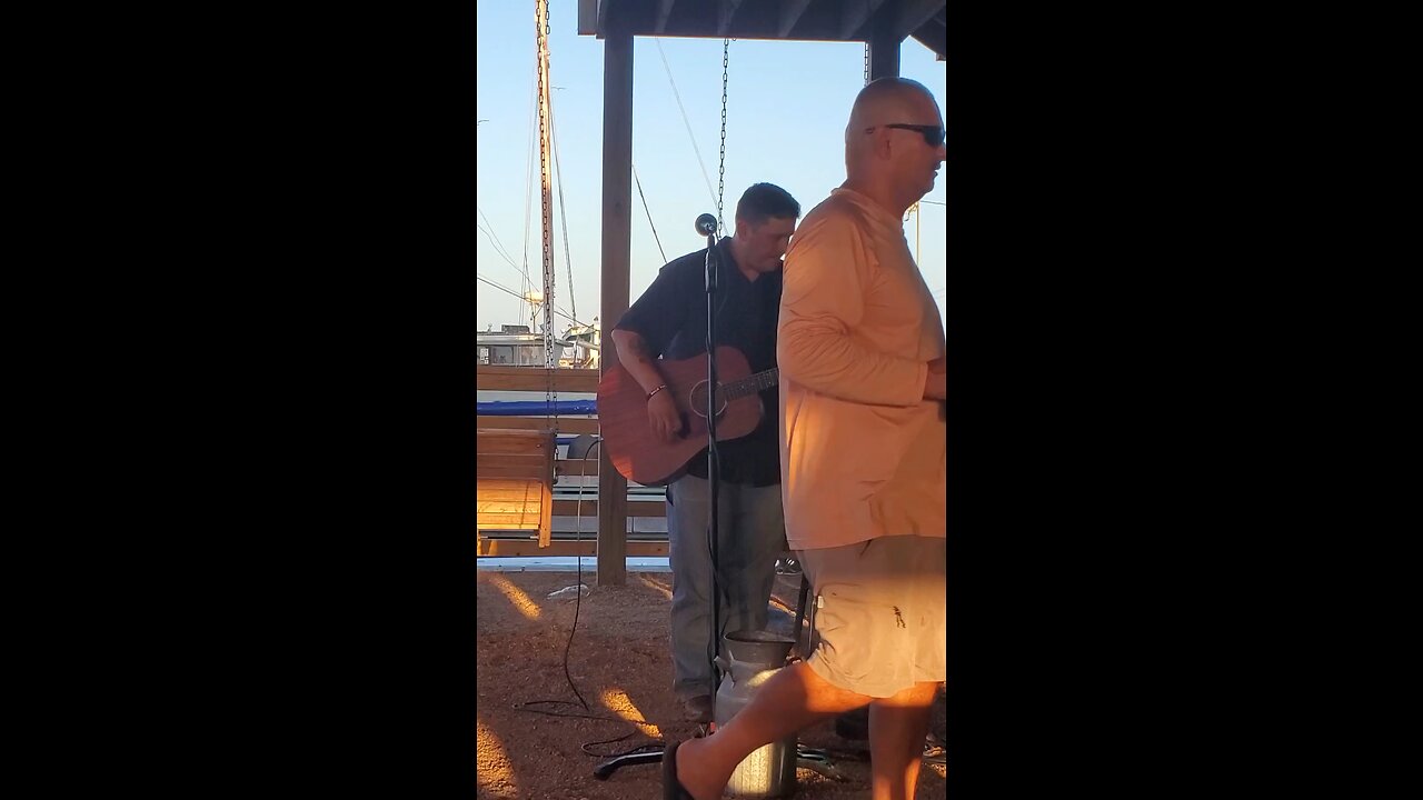 Johnny Kiser, "Framed" (cover) (some wind interference)
