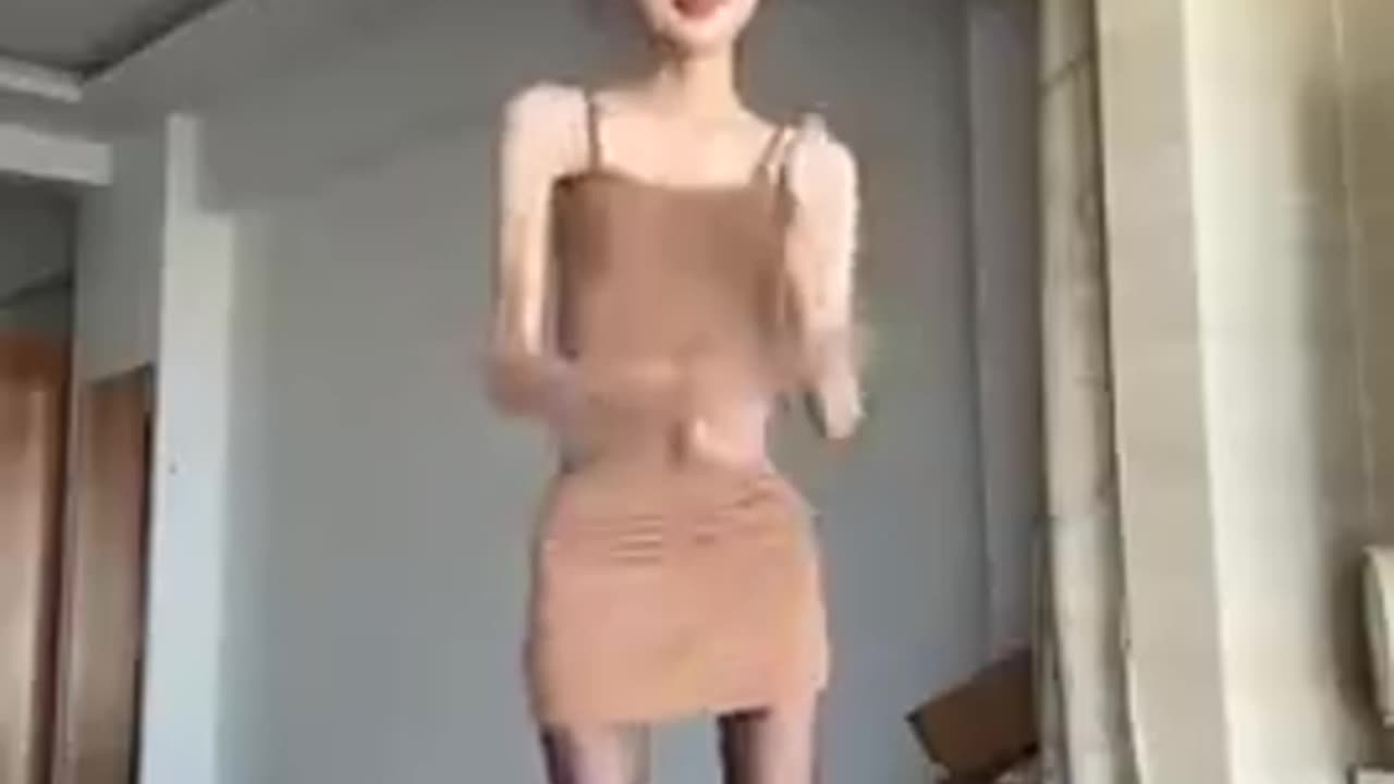 Very Thin Woman Dances To Christmas Music - (Reminds Me Off Nightmare Before Christmas).mp4