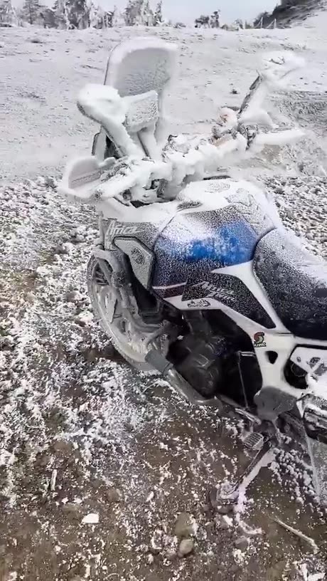 snowbike