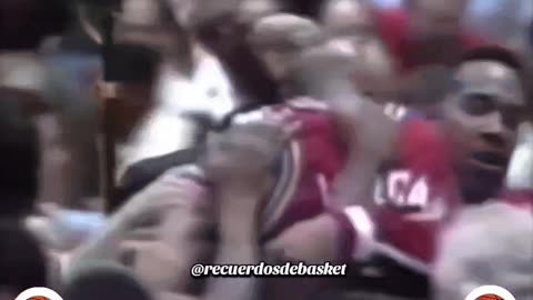 PRIMER ANILLO MICHAEL JORDAN & SCOTTIE PIPPEN