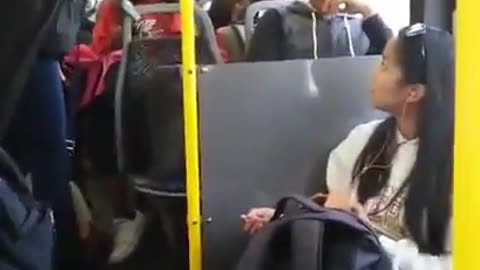 Crazy Girl Fight in Bus