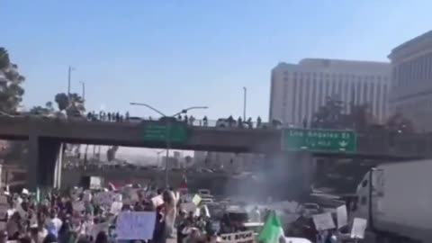 Los Angeles police, standoff as protesters march against ICE deportations