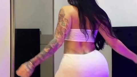 💯🔥 Baby Girl Is Workin It 🍑