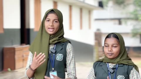 Young future innovators from KEM Central School, Kuttikode presenting brilliant projects