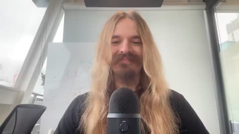 ‎How hackers are using AI and how to protect yourself | BBC News