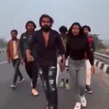 In India a group of influencers filming a video for TikTok while crossing a highway got hit (1).mp4