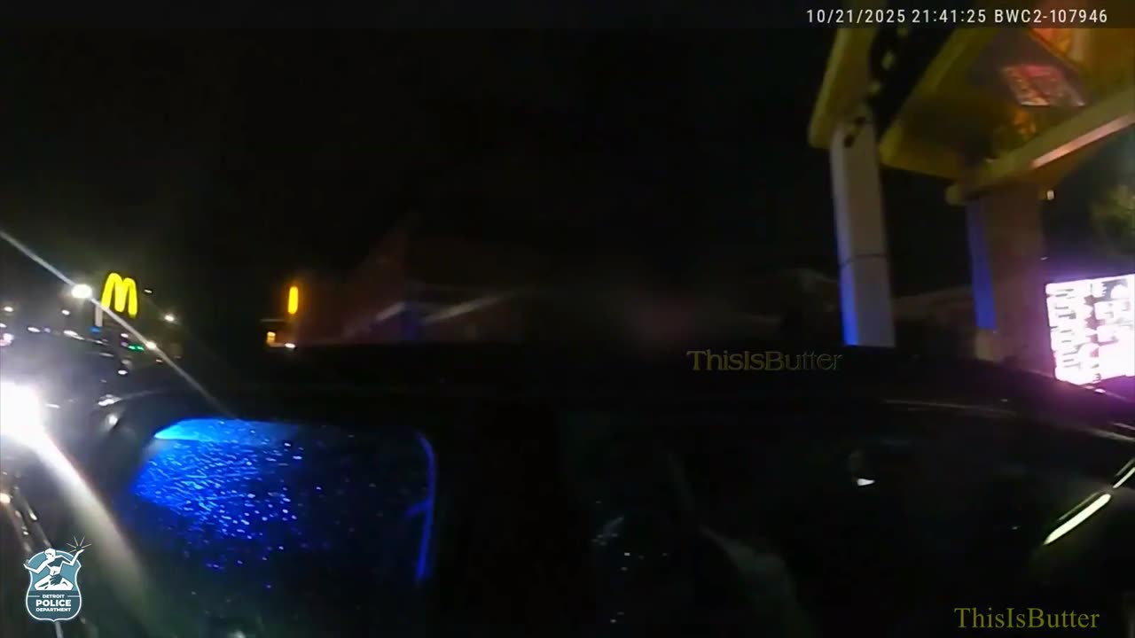 18-year-old with gun shot by police during traffic stop when he tried to run on foot