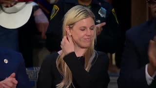 🚨🔥President Trump honors Stephanie Diller, the wife of fallen NYPD Officer Jonathan Diller!