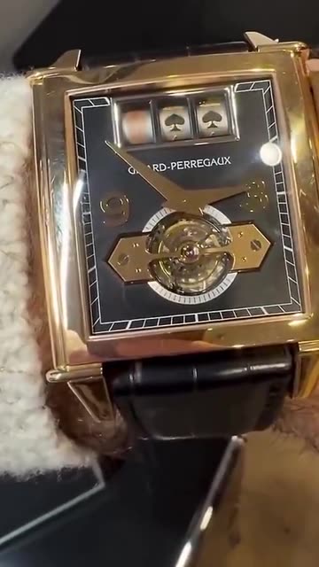 This watch from 1945 activates a a slot machine at the press of a button…Engineering from 1945