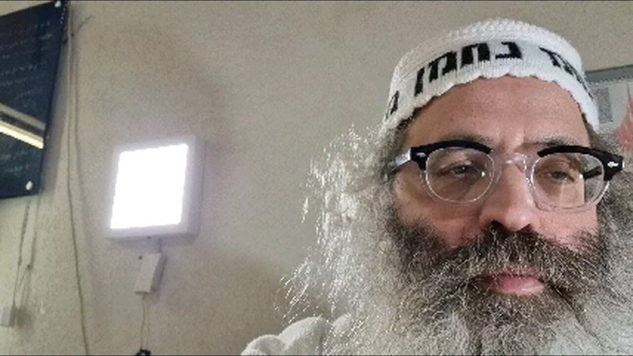 יראת ה' היא תתהלל זה דורו של ר' יהודה ברבי אילעאי שהיו ששה תלמידים מתכסי- שיר נ נח מסכת סנהדרין דף כ