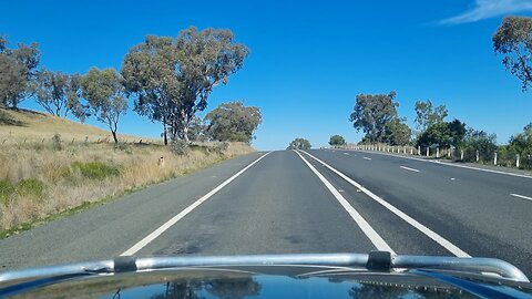 Aussie Roadtrip In a big Country