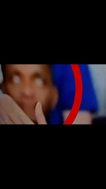 Reptilianischer Shapeshifter auf politischer Ralley gefilmt?