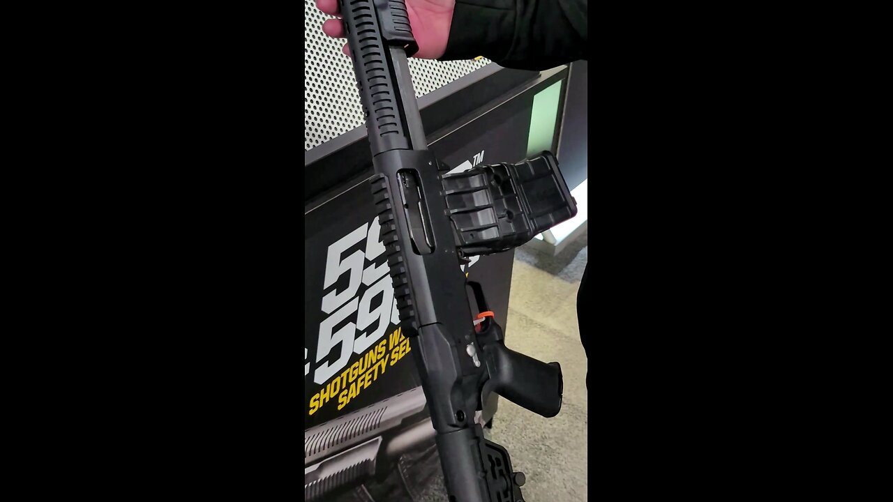 Catching Eyes at GAOS: The Mossberg 590RM! 👀