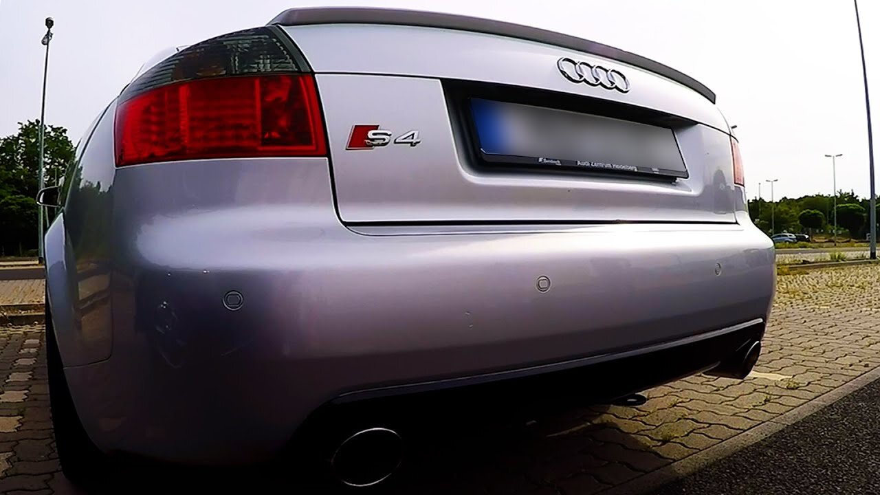 AUDI S4 V8 Sound Acceleration