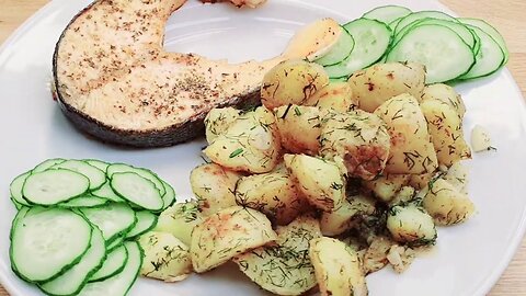 A quick and easy recipe for the most delicious potatoes with fish.