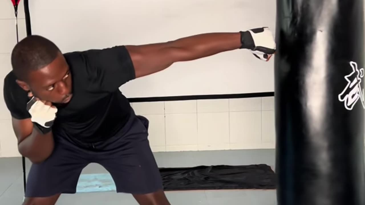 COMBO DRILL THE SLICKEST COMBO IN BOXING! 🔥🥊