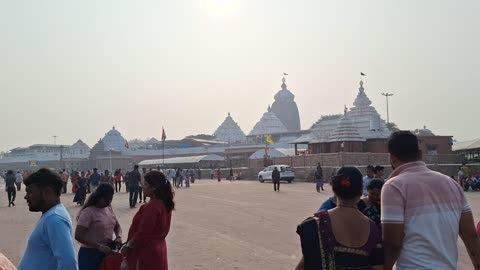 जगन्नाथ मंदिर के पहले सजा हुआ सड़कों पर बाजार का दृश्य #puri #jagannath #jagannathpuri