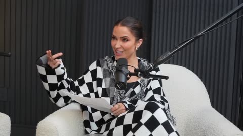 Riley Green | Singing About Breakups, Living on the Road... and Failing Spelling Tests