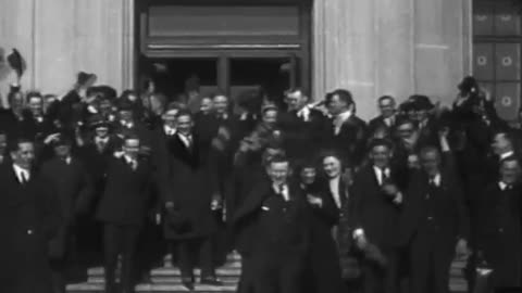 Ford Family at Lincol... - Ford Family at Lincoln Purchase Ceremony Fording the Lincoln - fc-fc-2576