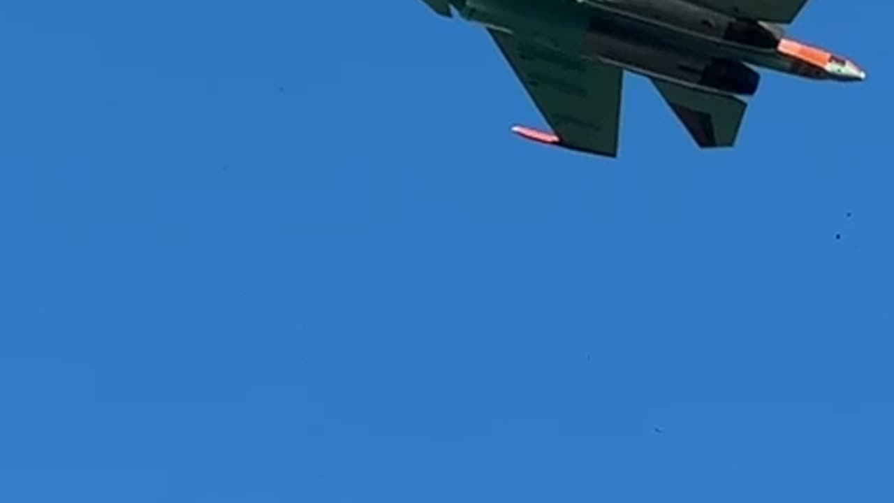 Former military pilot and Russian blogger Fighter Bomber on the new Algerian Sukhoi Su-34ME