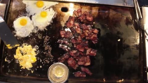 I Made A 5-Star Breakfast For Dinner!
