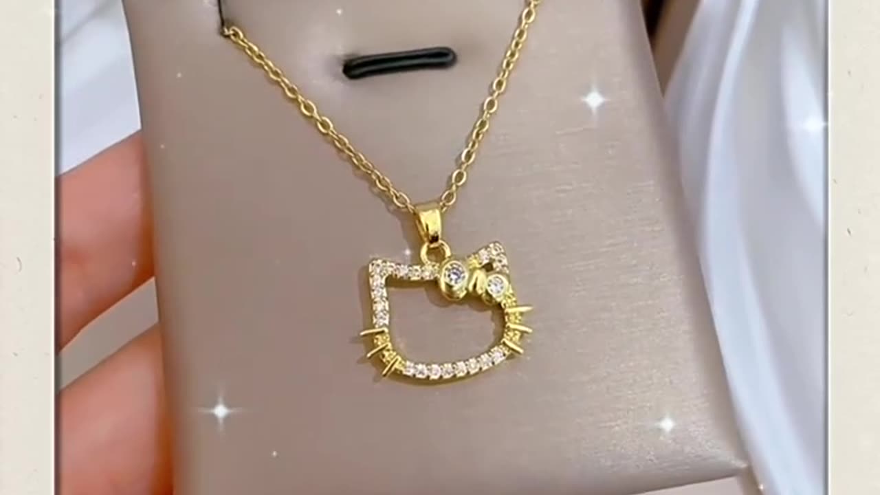 Gold Color Hello Kitty Head with Zircon Pendant Necklaces