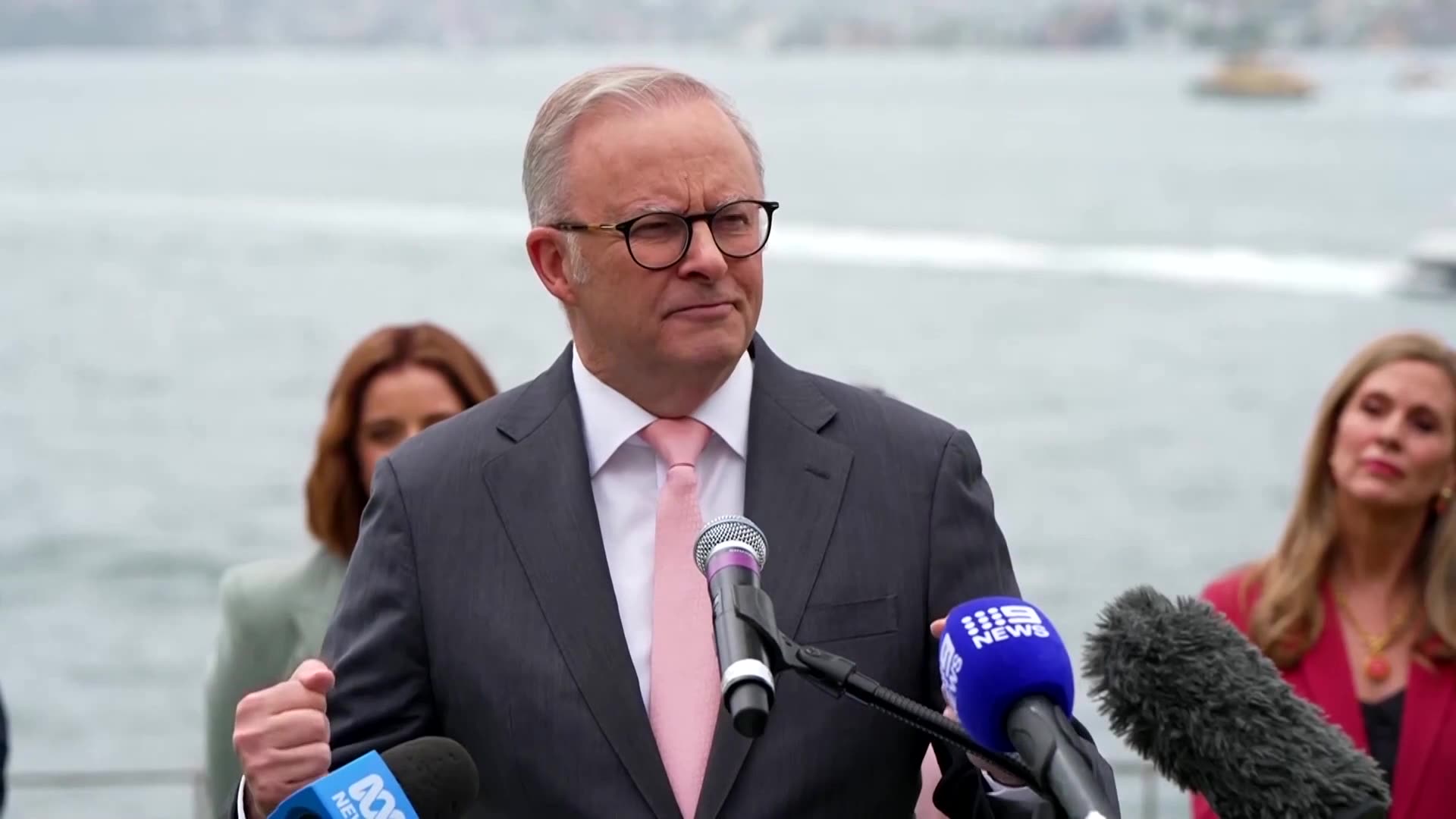 Australia PM says under-16s social media ban will change lives