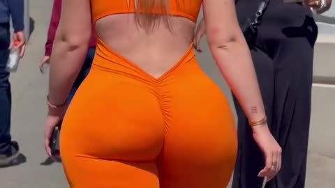 🍑 Orange Is The New Black 💯🔥