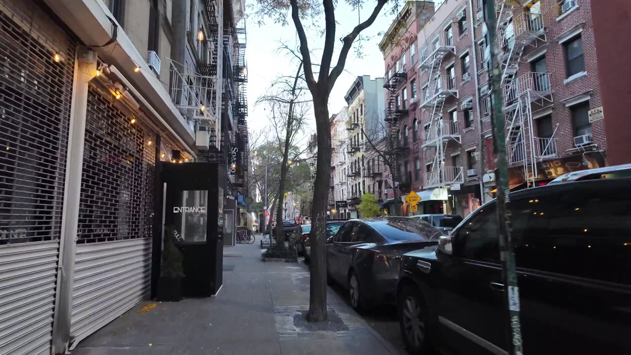 🗽 NYC Live 🔴 Walk (Chat on YouTube)