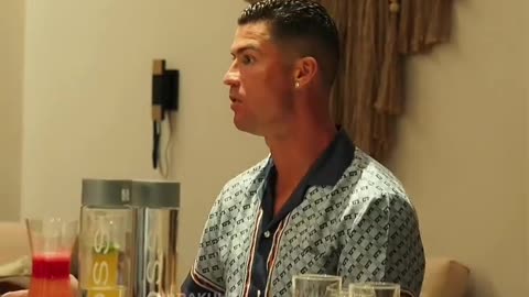 CR7 spending adorable time with family