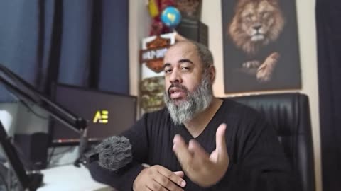 Oruam têm prisão revogada e está novamente livre.