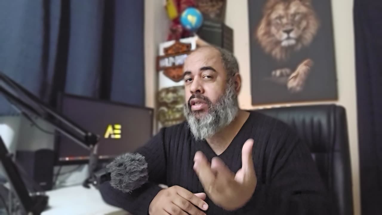 Oruam têm prisão revogada e está novamente livre.