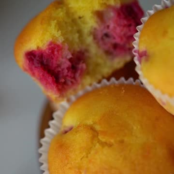 КУКУРУЗНЫЕ МАФФИНЫ С ЯГОДАМИ🍇Рецепт