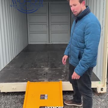 Make loading and unloading your shipping container easy with our super-strong lightweight ramp!