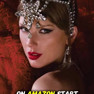 Taylor Swift’s $17 Turtleneck Steal You Need Now