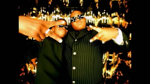 THE NOTORIOUS B.I.G. - Sky's The Limit (Official Music Video)