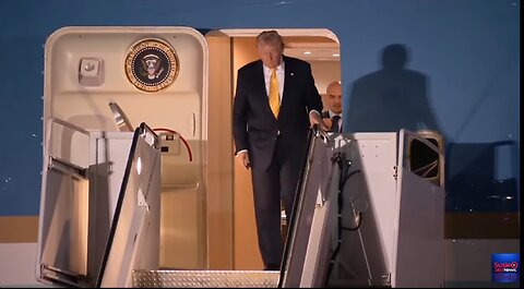 President Trump arrives in Palm Beach, Florida